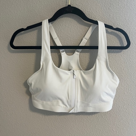 Athleta Other - Athleta Empower II Train A-C cup size medium